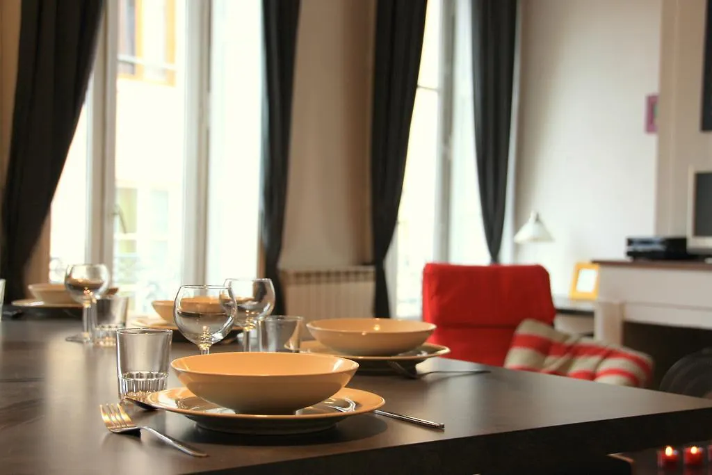 Appart' Sathonay Apartment Lyon