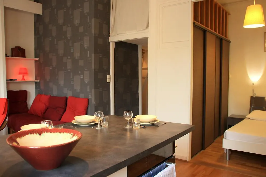 Appart' Sathonay Apartment Lyon