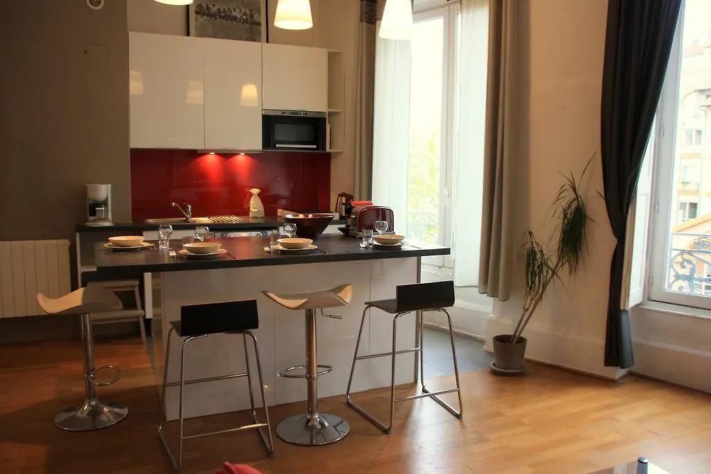Appart' Sathonay Apartment Lyon
