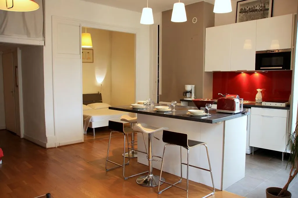 Appart' Sathonay Apartment Lyon